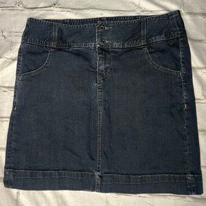 Converse mini Jean skirt size 12